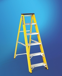 Medium duty glassfibre builders steps